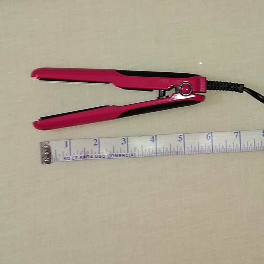 Bella Beauty Travel Mini Hair Straightener